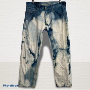 Denim overhaul piece - Levi’s 36/32